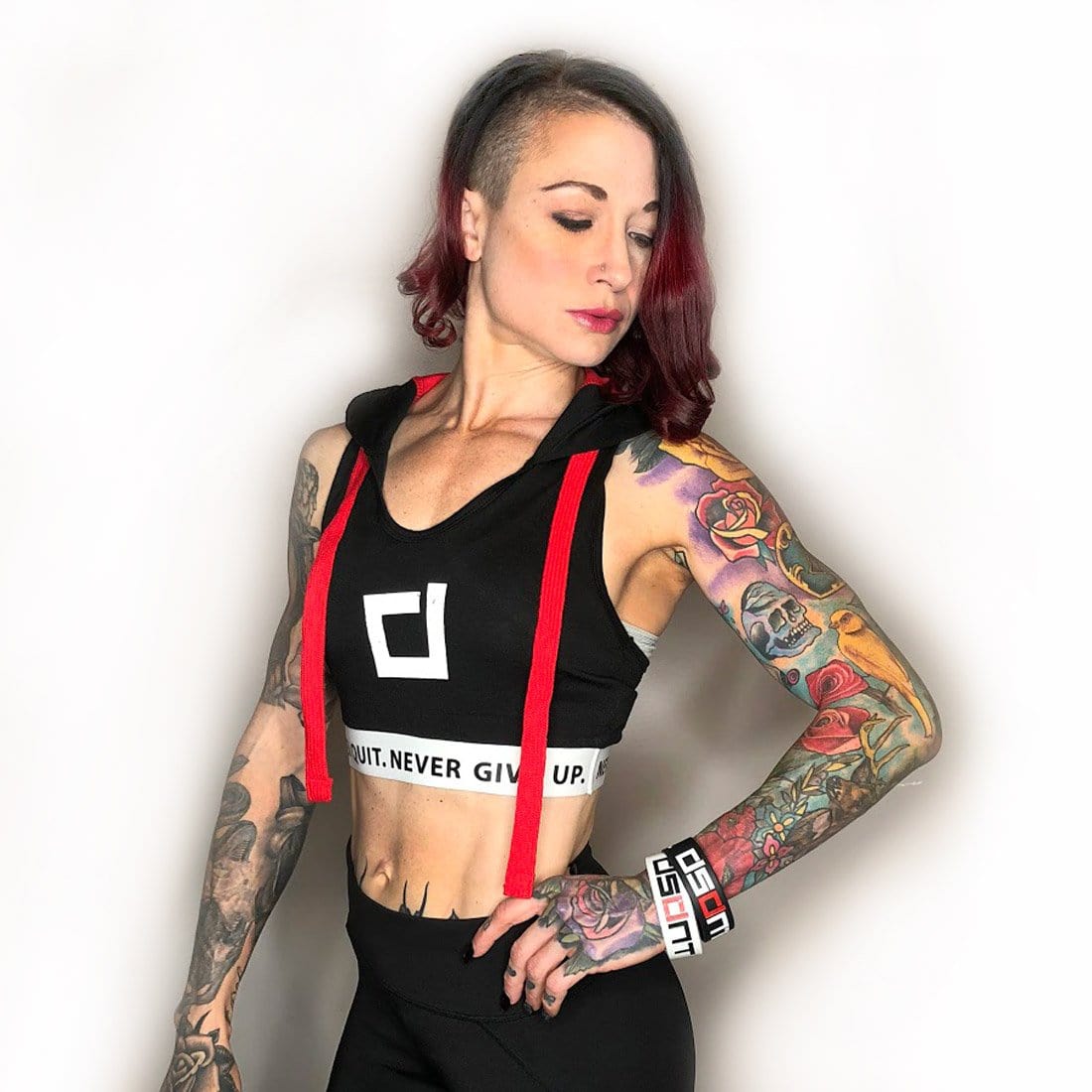 DISSIDENT Crop Tune Out Black